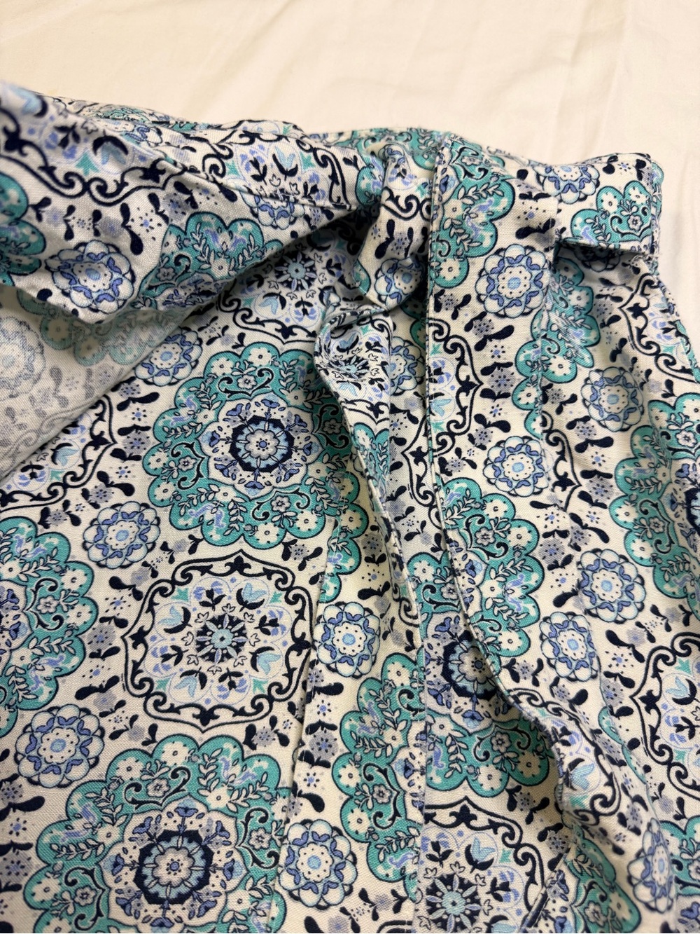 LOFT Teal and Blue Floral Medallion Linen Blend Ruffle Wrap Skirt Women Size 14 - Picture 6 of 7